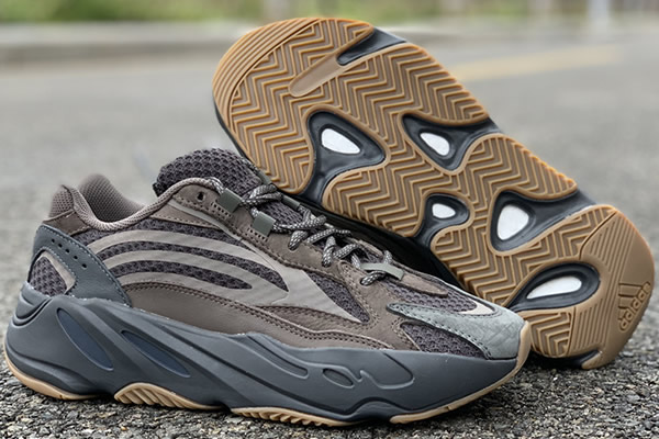 Women Yeezy Boost 700 V2 Geode